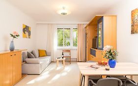 Szene Wien Apartment by ichbucheAT